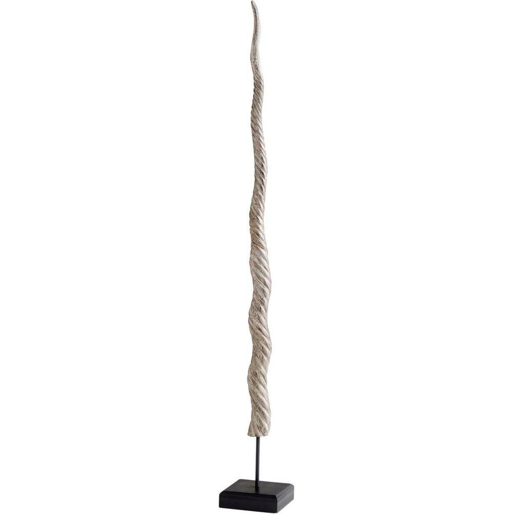 10137
