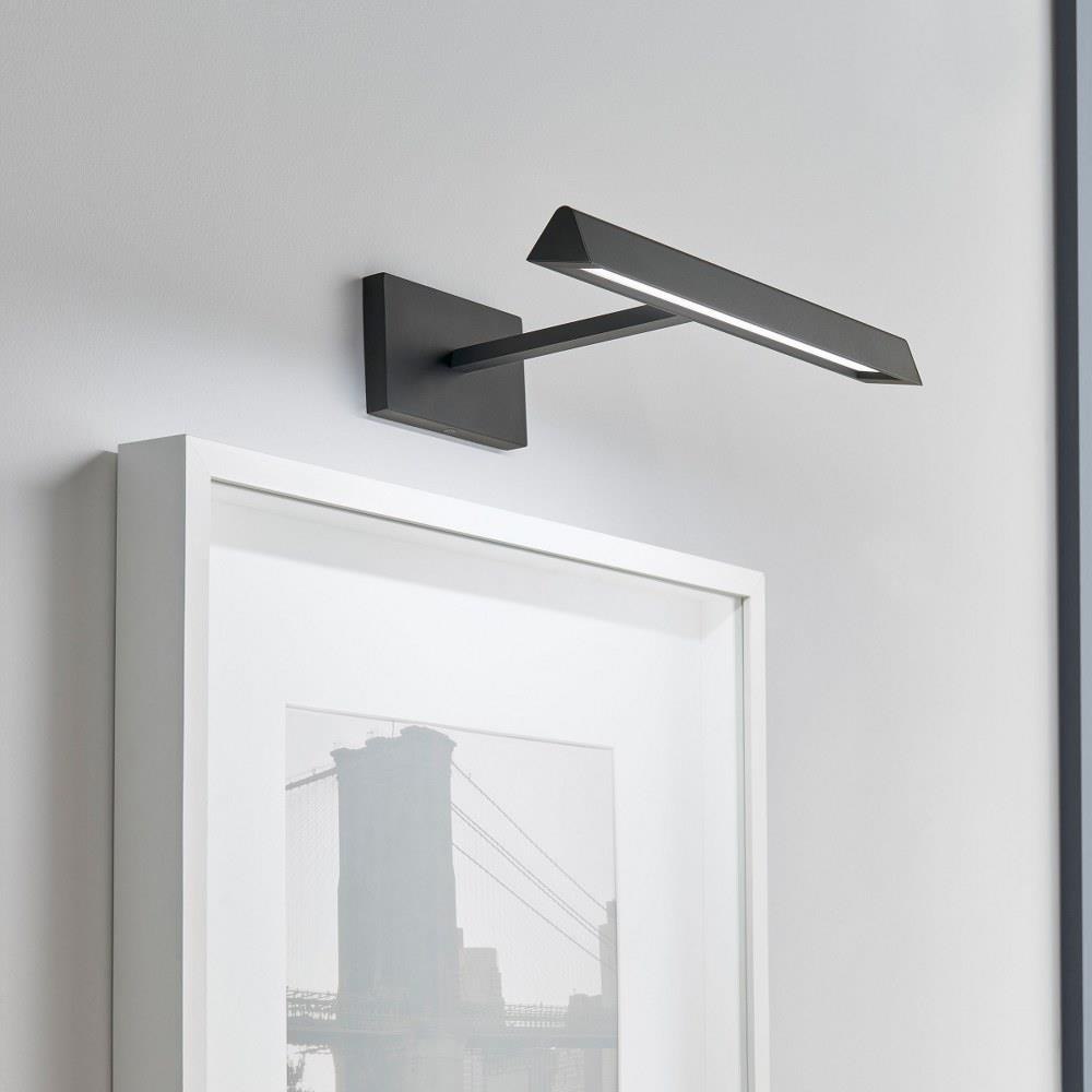 700DES12B-LED930