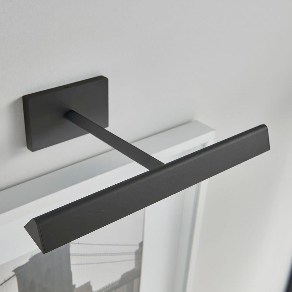 700DES12B-LED930