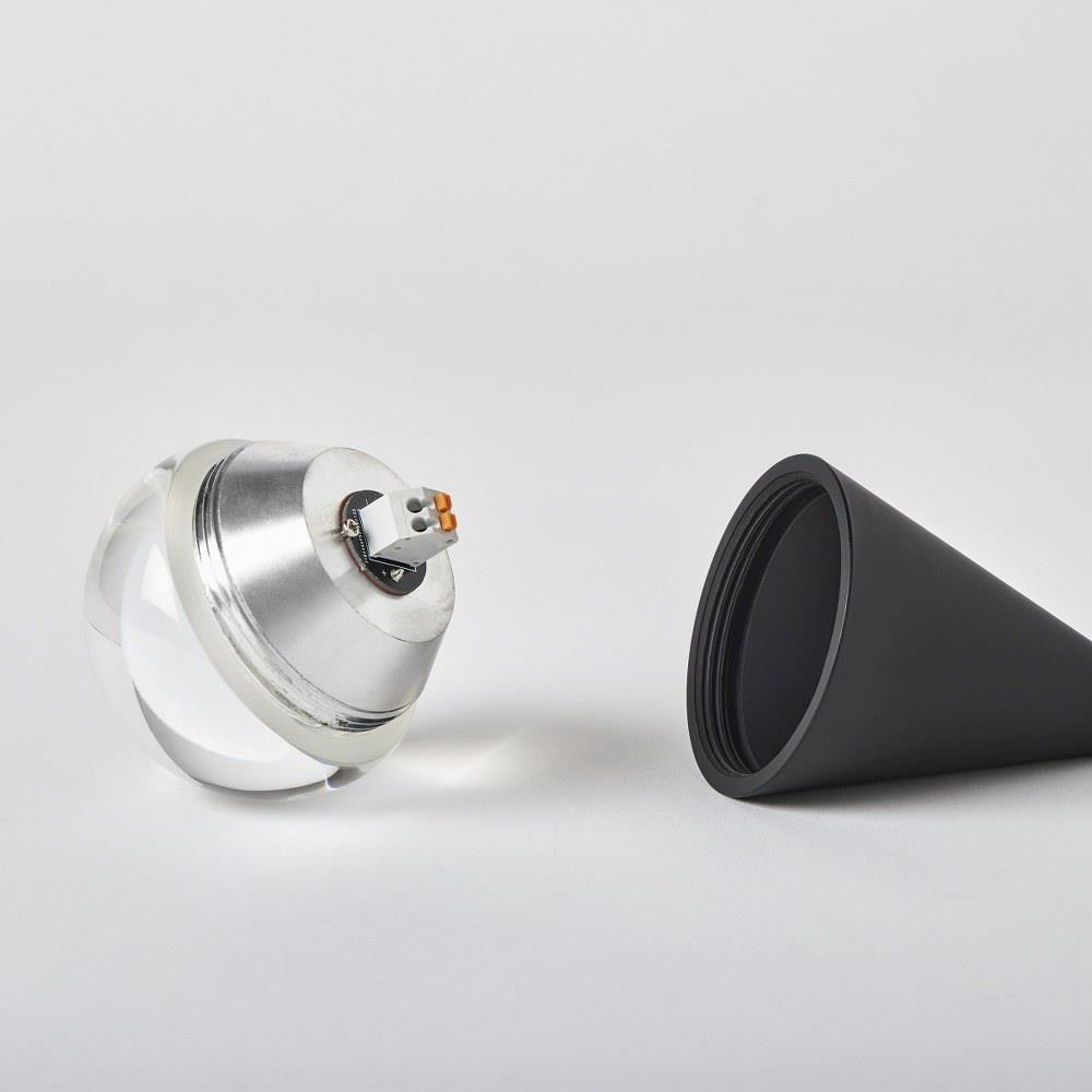 700TRSPCPA1RB-LED930