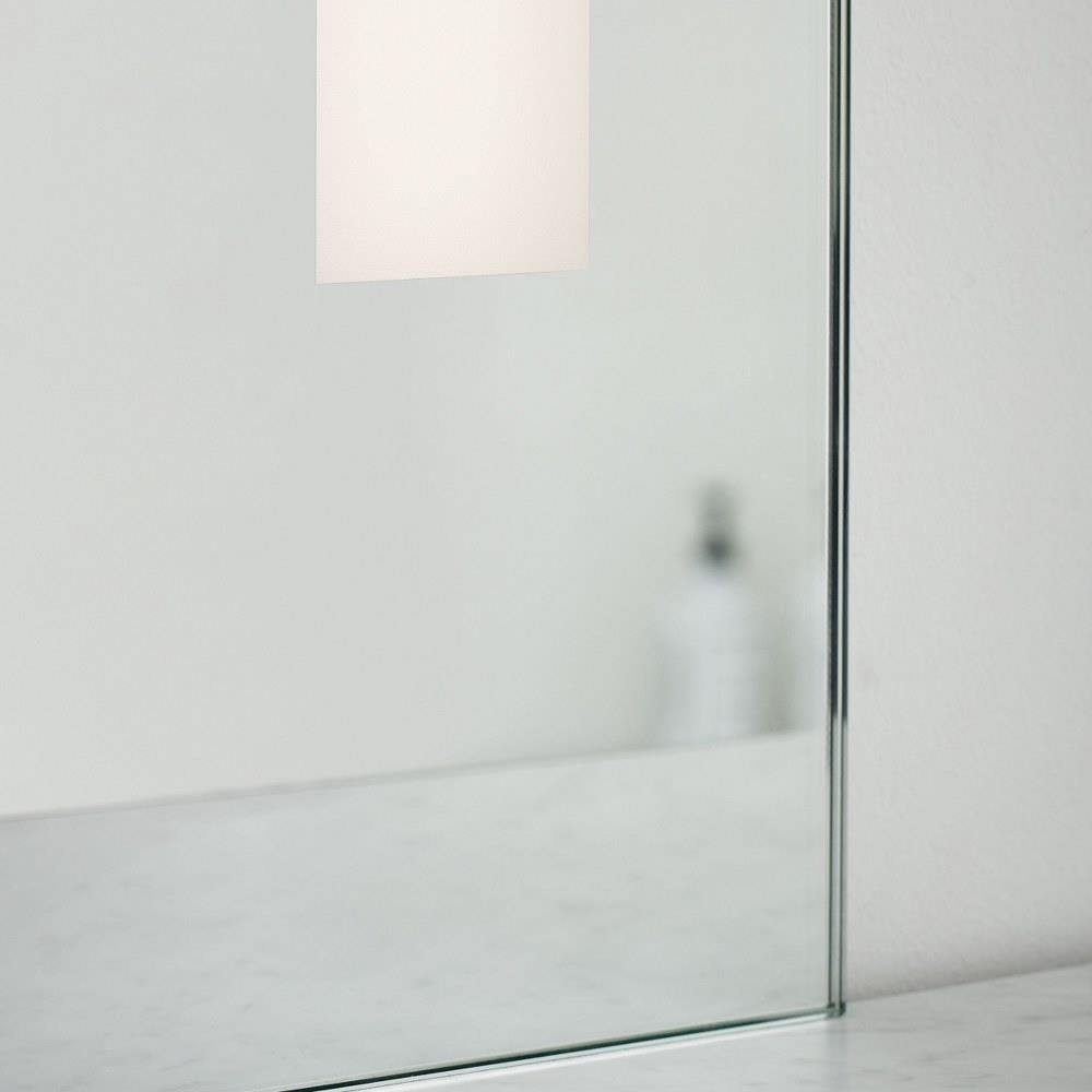 700VNRFL-LED930